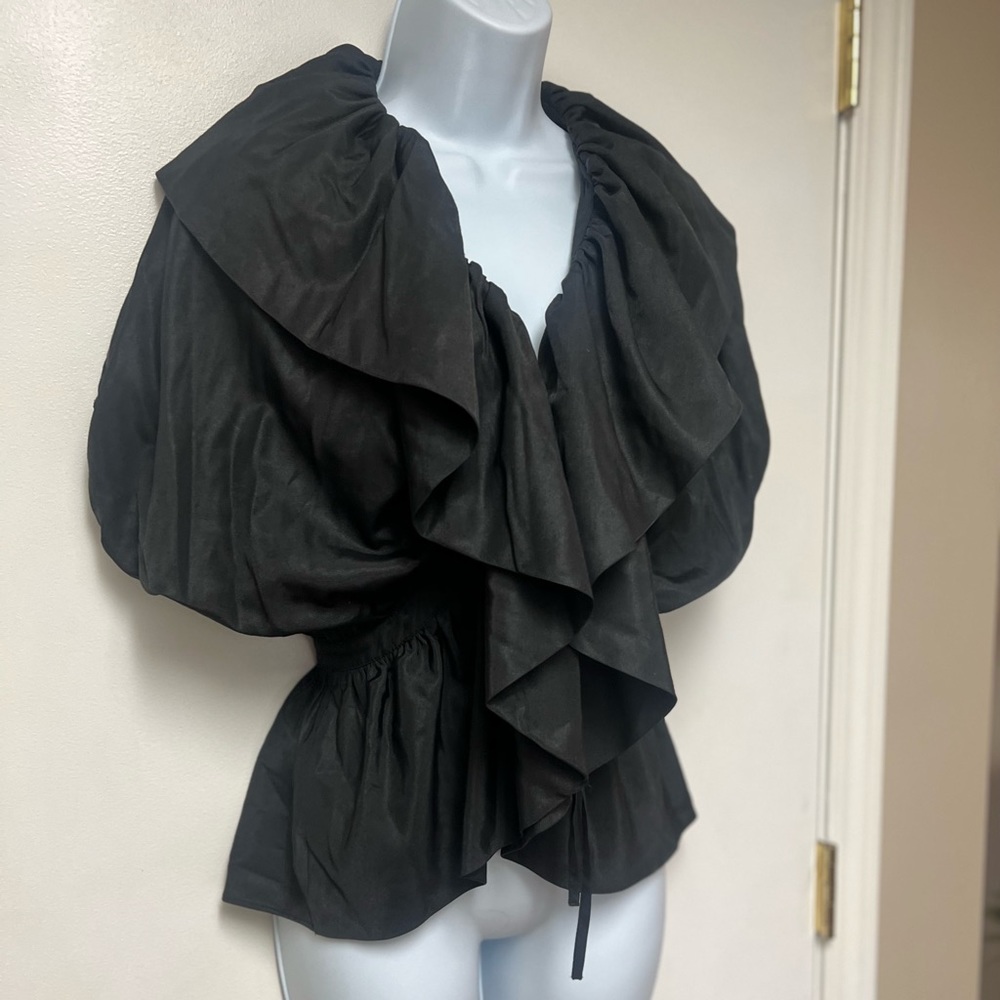 Vera Wang | Black Circle Jacket with Butterfly Ruffle and Cinched Waist